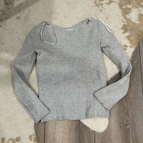 Aritzia Babaton Kitano sweater grey cross back - Picture 1 of 6